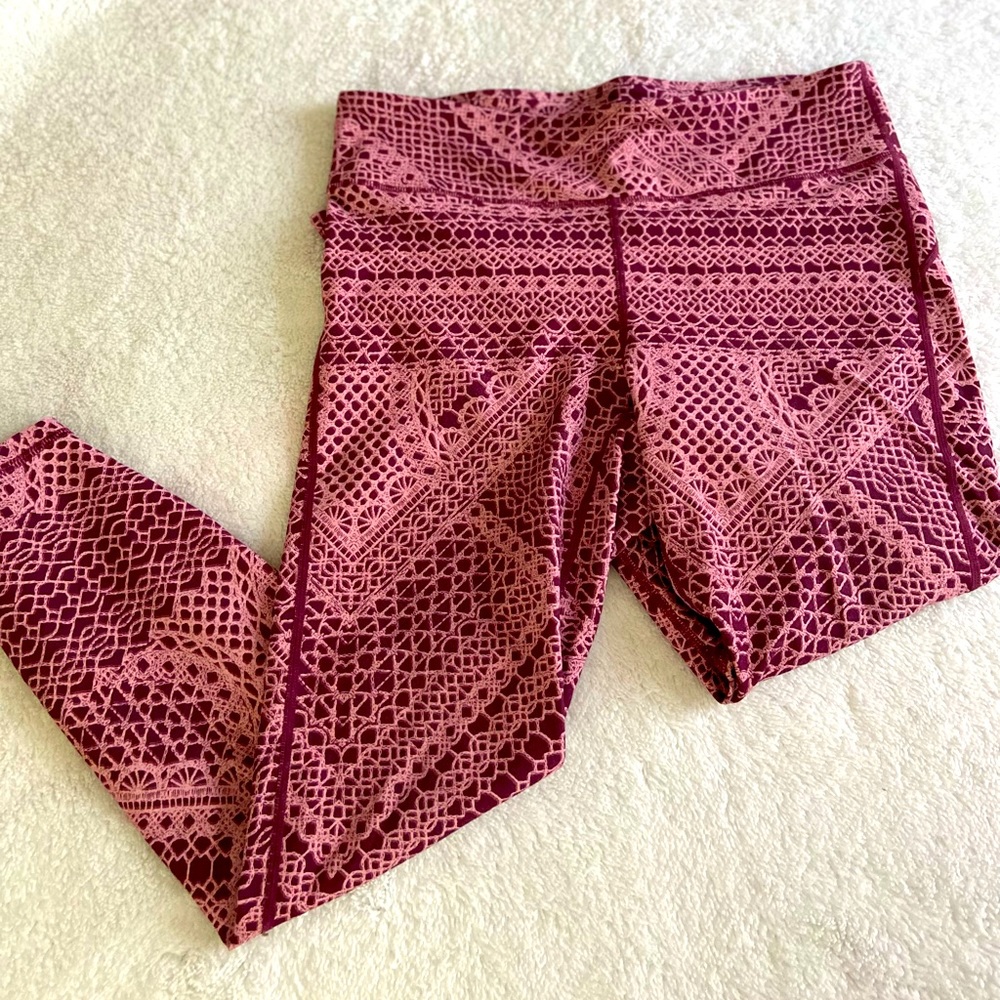 Fabletic crop leggings